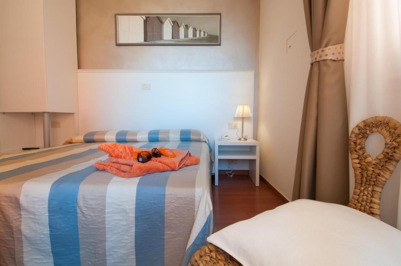 Hotel Telenia Jesolo Extérieur photo