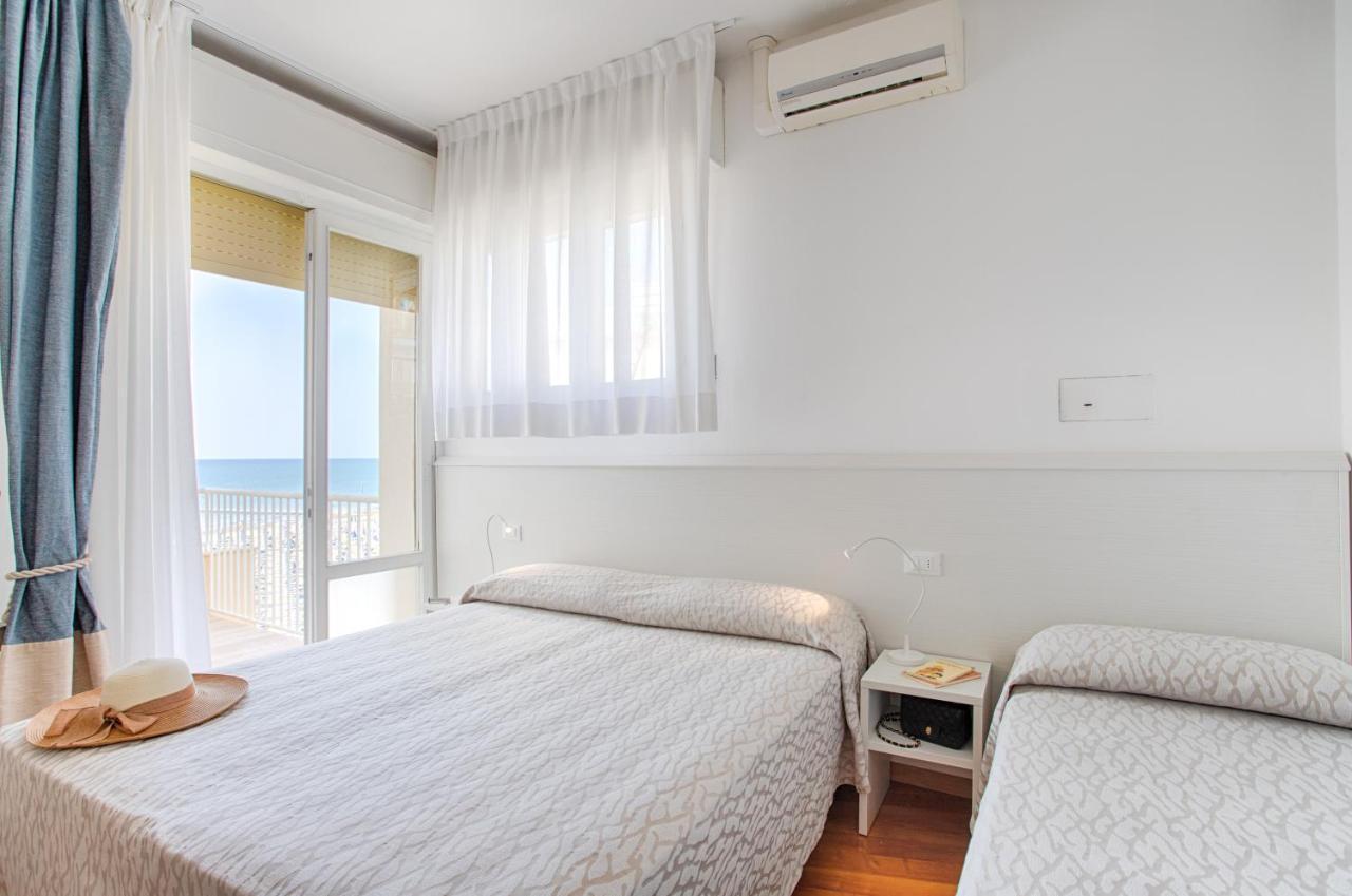 Hotel Telenia Jesolo Extérieur photo