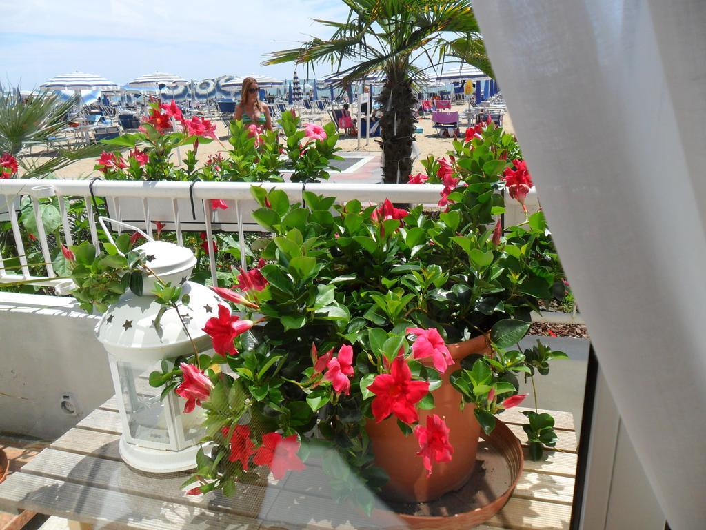 Hotel Telenia Jesolo Extérieur photo