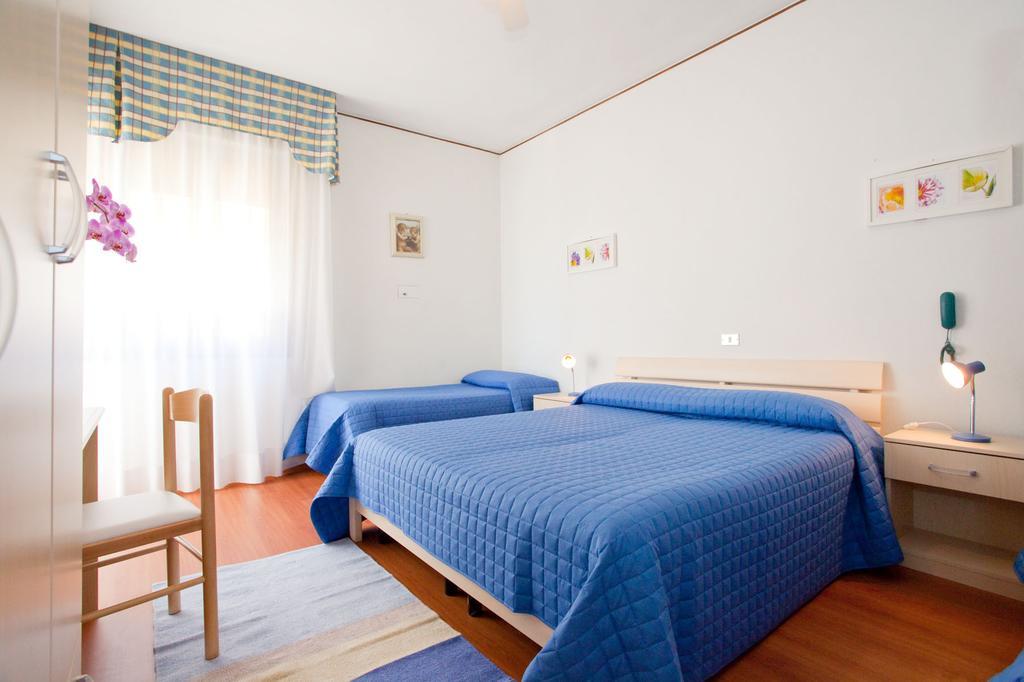 Hotel Telenia Jesolo Extérieur photo