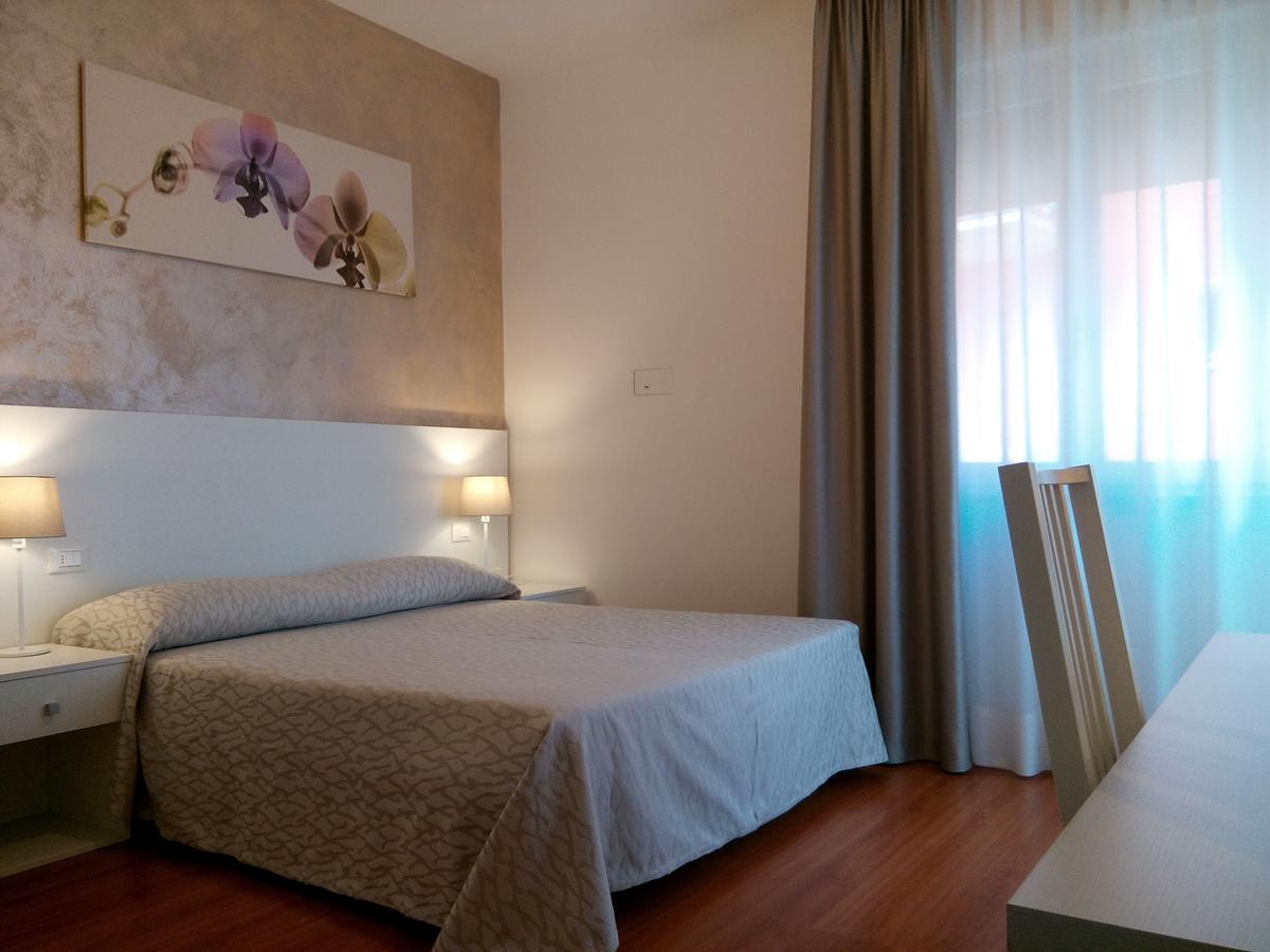 Hotel Telenia Jesolo Extérieur photo